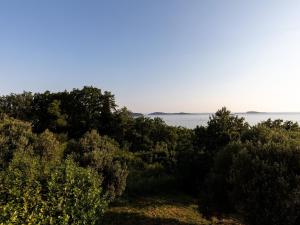 Apartments Belenum - Comfort Double Room with Balcony and Sea View no 1