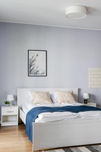 West Station Apartments by Arrenda