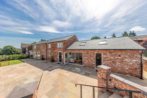 Fairvale House