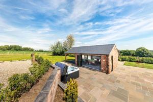 Fairvale House