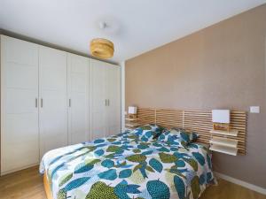 Maisons de vacances Maison pour 6 adultes avec piscine : photos des chambres