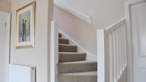 19 Snowdon Apartment