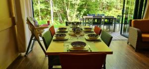 Hakuna Matata domaine des 3 forets-PMR-6 personnes sauna balneo-acces aquamondo non inclus