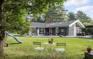 3 Bedroom Stunning Home In Nykøbing Sj