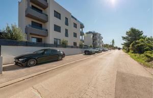 3 Bedroom Awesome Apartment In Kozino