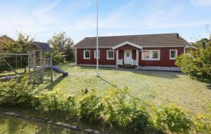 3 Bedroom Awesome Home In Glesborg