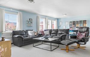 3 Bedroom Awesome Home In Glesborg