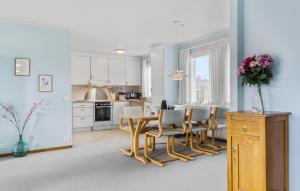 3 Bedroom Awesome Home In Glesborg