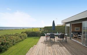 3 Bedroom Stunning Home In Frørup