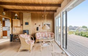 3 Bedroom Stunning Home In Frørup