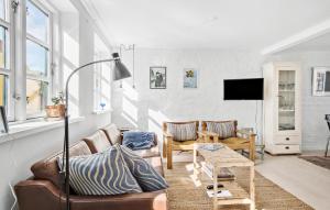 Nice Home In Faaborg With Wifi