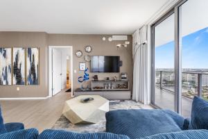 Hyde Beach House - 2BD-2BA MANSION WITH DIRECT OCEAN VIEW, Resort Amenities, Rooftop Pool and Hot tub, Tennis court, NO RESORT & NO PARKING FEES, CHECK DETAILS