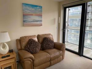 Glasgow Harbour River West End