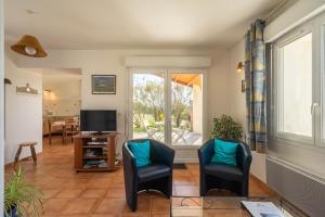 Maisons de vacances Gite Piscine Interieure : photos des chambres