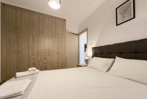 NAGIA Duplex Paleo Faliro F1