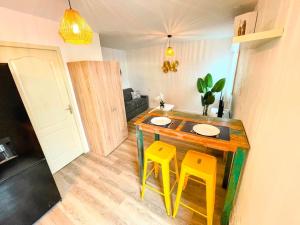 Appartements Studio cosy - 2 pers - Beziers - Centre - Terrasse - Clim : photos des chambres