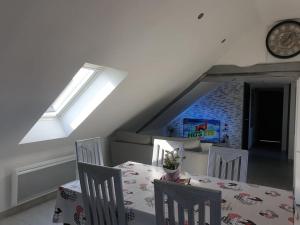 Appartements Gite l-Oiseau du Paradis - Appartement moderne au coeur de l-Alsace : photos des chambres
