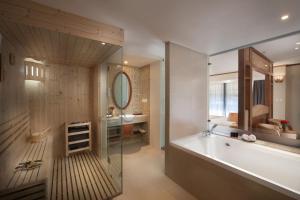 MK Premier Boutique Hotel