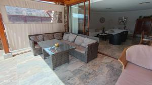 ANFI TOPAZ VILLA TAURO GOLF & BEACH 3 bedrooms 4 bathrooms private pool