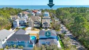1 Barrier Beach Cove- New in 2023, Large Pool, Close to Beach, Free Activities Included