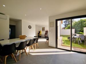 B&B / Chambres d'hotes Urban #150m2 #6Ch #Climatisation #Parking : photos des chambres