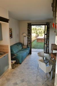 Casa Safranum con mini piscina privata e giardino vista Langhe