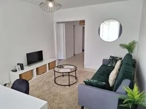 Lumineux et fonctionnel 6 personnes - 博让西