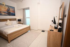 2BR Enchanted Hideaway with Pool & Gym Al Raha