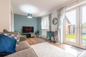 3 bed house Newport Free Parking Contractors Long Stay Rates