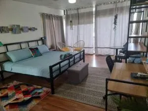 Cool Loft with King Bed Hot Tub 10 mins David 20 mins to Boquete - Los Anastacios