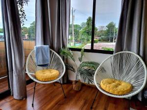 Cool Loft with King Bed 10 mins David 20 mins to Boquete