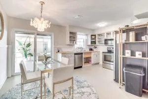 Crystal River Home 2 Mi to Three Sisters Springs! - Yankeetown