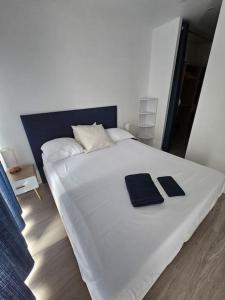 Villas Maison Spacieuse Climatisee avec Jardin 2 PKG et Piscine : photos des chambres