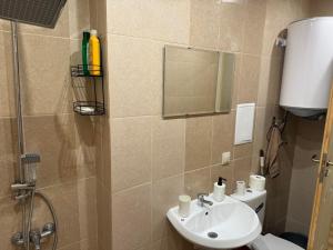 Simple and Affordable Apartment in Bansko with available parking space
