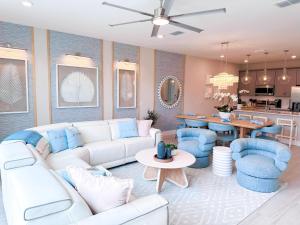 RR7912SD - The Monsters Inc Reup to 6 guest