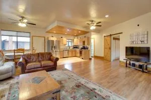 1 Mi to Lake Pet-Friendly Arizona Gem - Overgaard