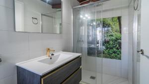 Casa Calas Conil de la Frontera by Ruralidays