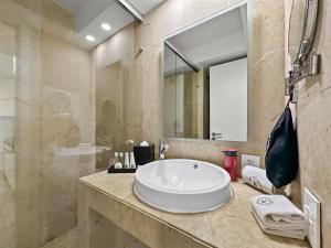 Armonik Suites By Casanevo