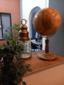 Appartements Les Loges Du Theatre MAISON de 150m2 PRIVE reservable de 2 a 14 personnes tout equipe au pied de l'AVENUE DE CHAMPAGNE et toutes commodites DEGUSTATION CHAMPAGNE OFFERTE jacuzzi sauna jeux velos EMPLACEMENT EXCEPTIONNEL et CHIC : photos des chambres