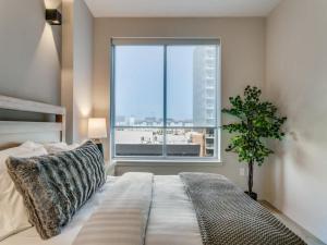 Modern Luxe Apt West Village