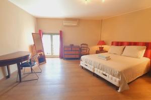 Maisons de vacances Maison de Village en Camargue Parking Clim Wifi - ROSSIconciergerie - Linge inclus : photos des chambres
