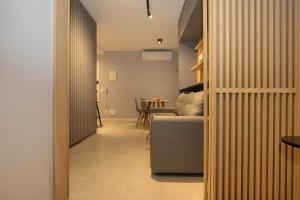 Apartamento próximo a praia com vista lateral do mar