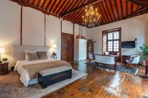 TIZÓN Suites - Los Llanos