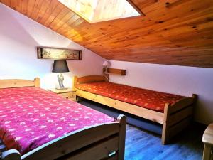 Appartements Residence Clairiere - La Clairiere 32 - T3 avec mezzanine, vue sur la vallee MAE-4714 : photos des chambres