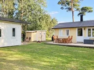 Holiday home MELLBYSTRAND VII - 伊登博加