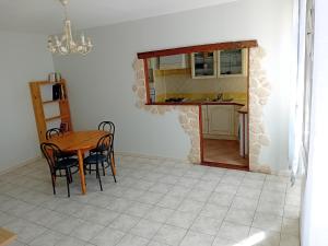 Appartements gite a partager chambre pour 1 a 4 personnes : photos des chambres