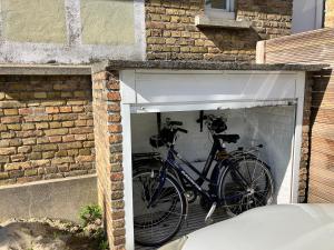 Appartements unobstructed beachfront view apartment : photos des chambres