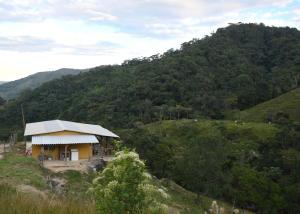 Hospedaje Casa Madre los alemanes