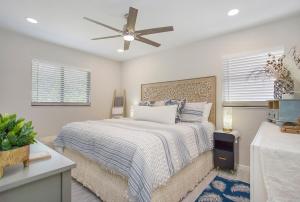 Bonita Bungalow Bike to Beach