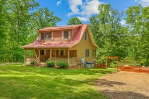 The Cozy Cabin on Lake Gaston - Henderson